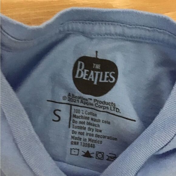 The Beatles Yellow Submarine Tee S Modern - Picture 4 of 4